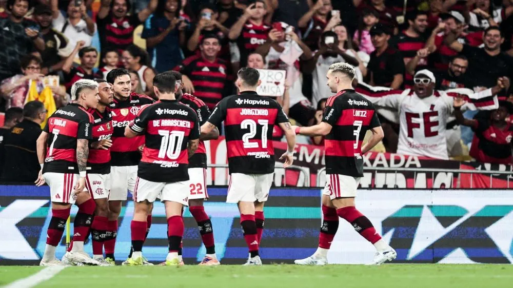 Flamengo ganha a quarta seguida e firma no G4. (Foto: Gilvan de Souza/Flamengo)