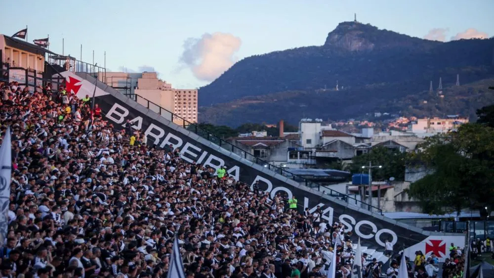 Torcida do Vasdco em seu estádio São Januário - (Foto:Matheus Lima/Vasco)