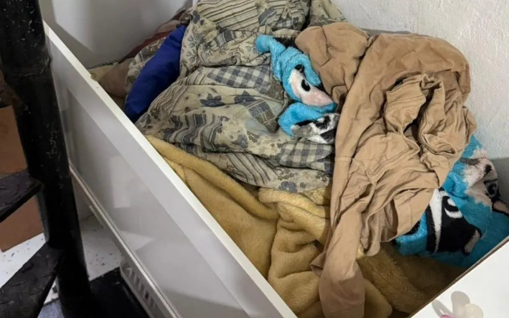 Bebê de 8 meses morre após ser deixada sozinha com irmão em Realengo, Zona Oeste do Rio