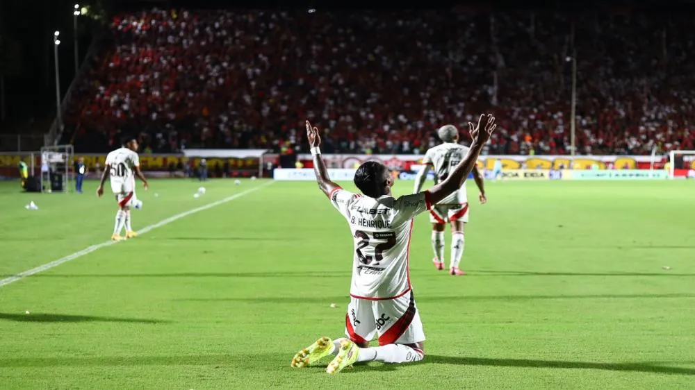Bruno Henrique autor de um dos gols da vitória do Flamengo pelo Brasileirão de 2025. (Foto: Gilvan de Souza/Flamengo)
