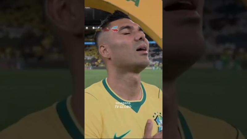 Belo e Alcione protagonizam momento que viralizou antes do jogo do Brasil